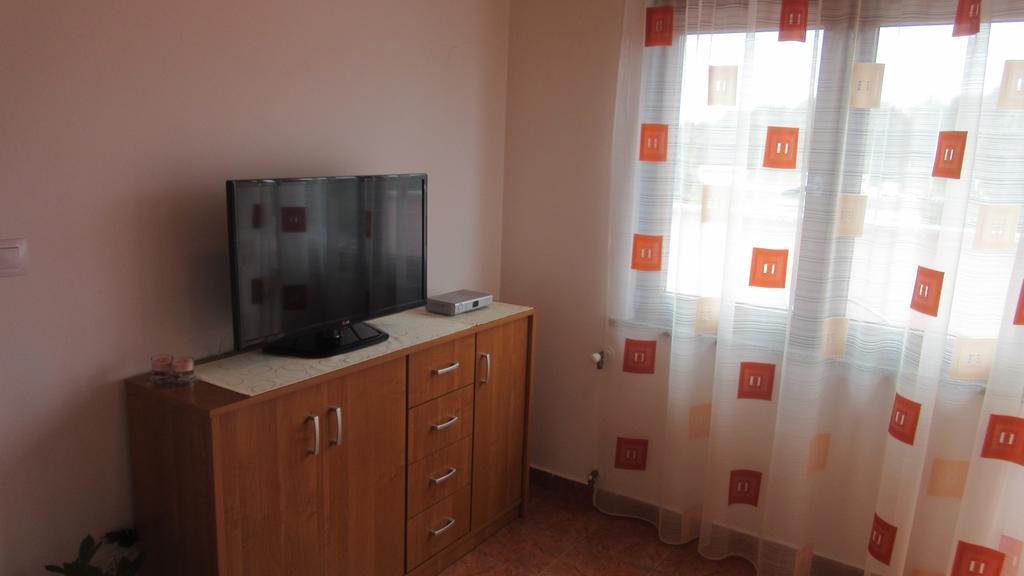 Apartment A&M Ровінь Екстер'єр фото